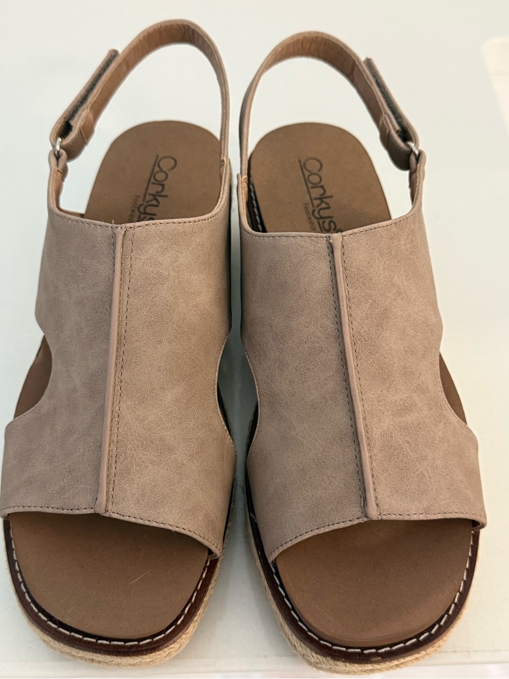 Corkys taupe Open-Toe Espadrille Wedge Sandals Brand New Sz9 - Picture 2 of 5